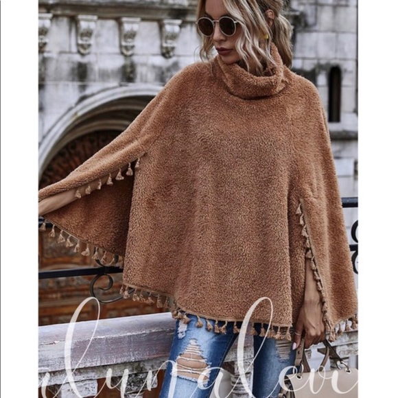 Vegan Fur Poncho Coat - Picture 2 of 4